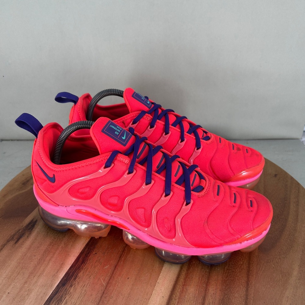 Nike Air VaporMax Plus Pink Rise Laser Fuchsia Womens Running Shoes Size 10